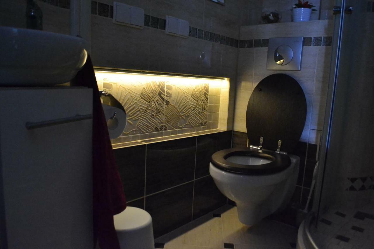 Apartament W Centrum Gdanska, Apartment In The Centre Of 格但斯克 外观 照片